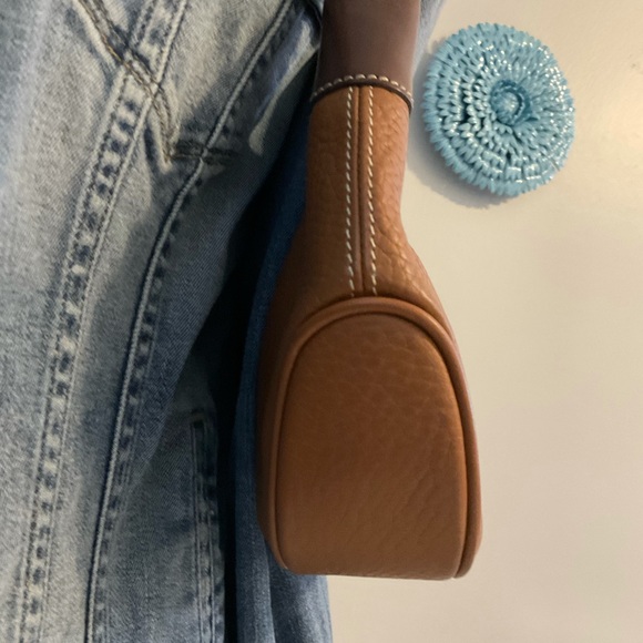 Dooney & Bourke Brown Leather Shoulders Bag - Picture 8 of 14